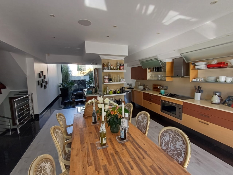 4 Bedroom Property for Sale in Kosmos North West